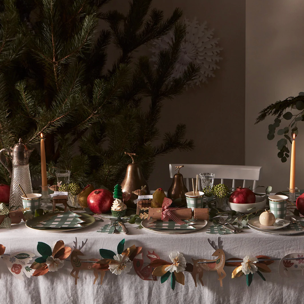 Folk Woodland Garland